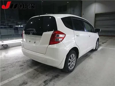 Honda FIT  с аукциона в Японии