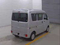 Nissan CLIPPER VAN лот № 3006 оценка 3  с аукциона в Японии 3