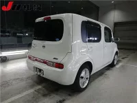 Nissan CUBE лот № 211 оценка 3.5  с аукциона в Японии 1