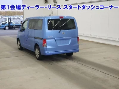 Nissan NV200  с аукциона в Японии