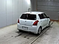 Suzuki SWIFT лот № 9341 оценка R  с аукциона в Японии 4