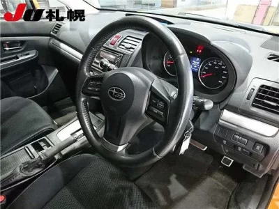 Subaru XV  с аукциона в Японии