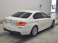 BMW 5-Series лот № 25076 оценка 4  с аукциона в Японии 4