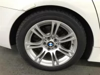 BMW 5-Series лот № 25076 оценка 4  с аукциона в Японии 8