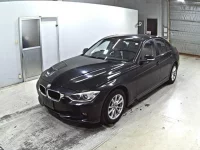 BMW 3-Series лот № 9358 оценка 3.5  с аукциона в Японии 3