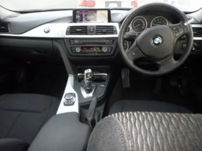 BMW 3-Series  с аукциона в Японии