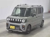 Suzuki SPACIA GEAR лот № 124 оценка 5  с аукциона в Японии 3