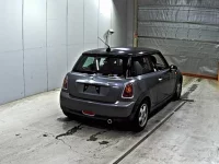 BMW MINI лот № 9371 оценка 3.5  с аукциона в Японии 3