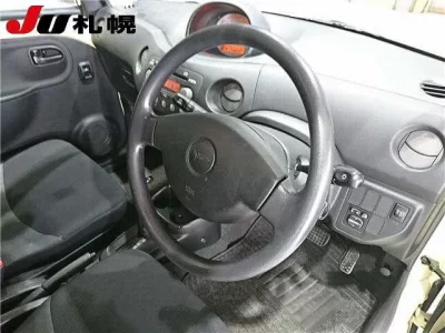 Daihatsu Esse  с аукциона в Японии