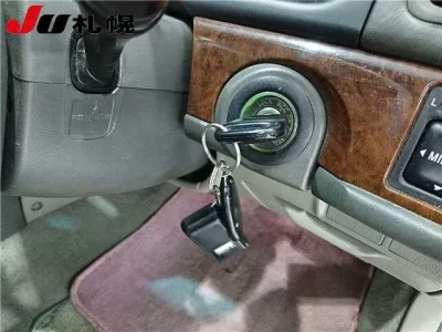 Toyota MARK II  с аукциона в Японии