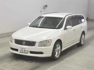 Nissan STAGEA
