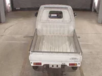 Suzuki CARRY TRUCK лот № 8312 оценка 3.5  с аукциона в Японии 5