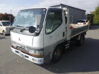 Mitsubishi CANTER лот № 1827 оценка R  с аукциона в Японии 3