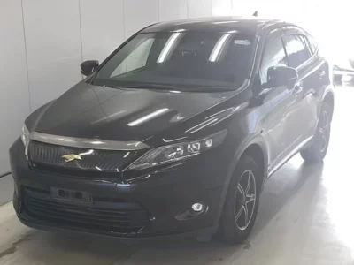 Toyota HARRIER  с аукциона в Японии