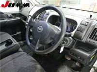 Nissan SERENA лот № 273 оценка R  с аукциона в Японии 2