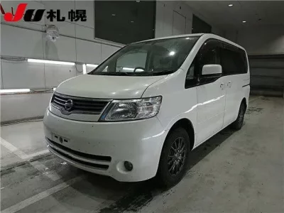 Nissan SERENA  с аукциона в Японии