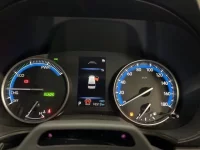 Toyota NOAH лот № 5501 оценка 3.5  с аукциона в Японии 5