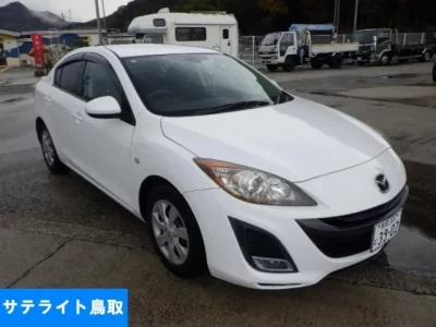 Mazda AXELA  с аукциона в Японии