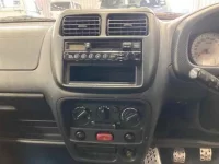 Suzuki SWIFT лот № 25110 оценка 3.5  с аукциона в Японии 5
