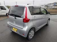 Mitsubishi EK WAGON лот № 3808 оценка 3.5  с аукциона в Японии 4