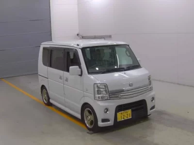 Nissan CLIPPER RIO  с аукциона в Японии