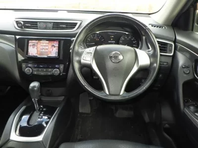 Nissan X-TRAIL  с аукциона в Японии