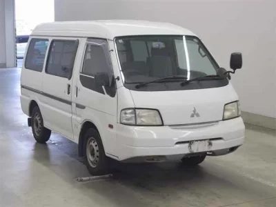 Mitsubishi DELICA
