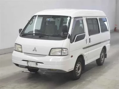 Mitsubishi DELICA