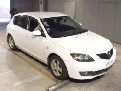 Mazda AXELA  с аукциона в Японии