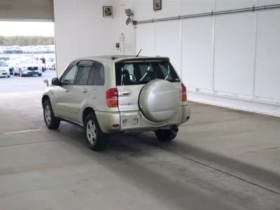 Toyota RAV4  с аукциона в Японии