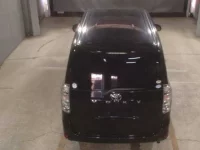 Toyota VOXY лот № 8391 оценка R  с аукциона в Японии 5