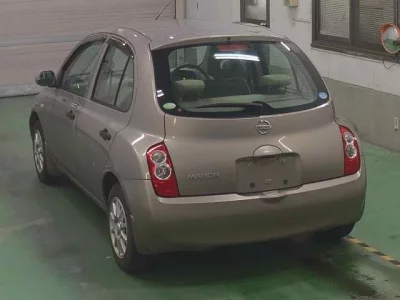 Nissan MARCH  с аукциона в Японии