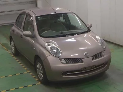 Nissan MARCH  с аукциона в Японии