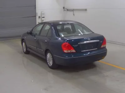 Nissan SYLPHY  с аукциона в Японии