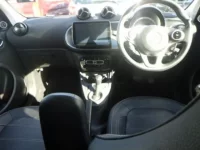 Smart FORFOUR лот № 2038 оценка 4  с аукциона в Японии 2