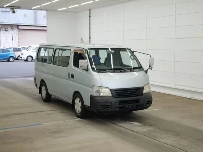 Nissan CARAVAN  с аукциона в Японии