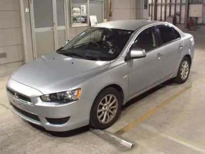 Mitsubishi GALANT FORTIS  с аукциона в Японии