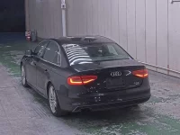 Audi A4 лот № 6028 оценка 3.5  с аукциона в Японии 1