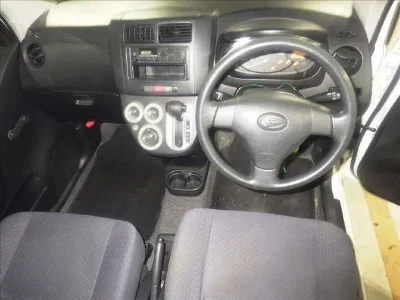 Daihatsu MIRA  с аукциона в Японии