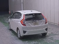 Honda FIT лот № 6032 оценка 3  с аукциона в Японии 1