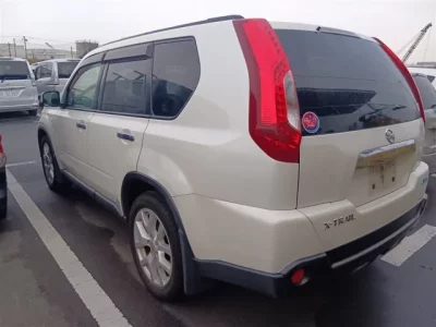 Nissan X-TRAIL  с аукциона в Японии