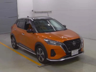 Nissan KIX  с аукциона в Японии