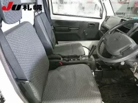 Nissan CLIPPER TRUCK лот № 1010 оценка 3  с аукциона в Японии 4