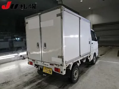 Nissan CLIPPER TRUCK  с аукциона в Японии