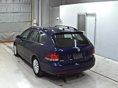 Volkswagen GOLF VARIANT  с аукциона в Японии