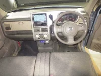 Nissan CUBECUBIC лот № 8481 оценка 3  с аукциона в Японии 2