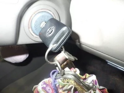 Nissan SYLPHY  с аукциона в Японии