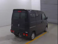 Nissan CLIPPER RIO лот № 8029 оценка R  с аукциона в Японии 3