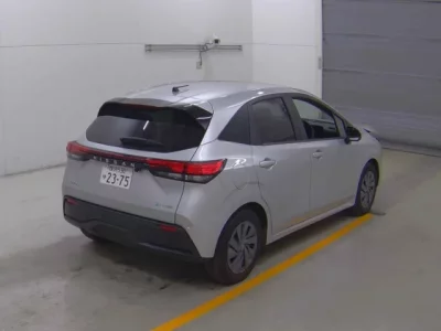 Nissan NOTE  с аукциона в Японии