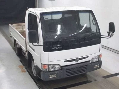 Nissan ATLAS  с аукциона в Японии